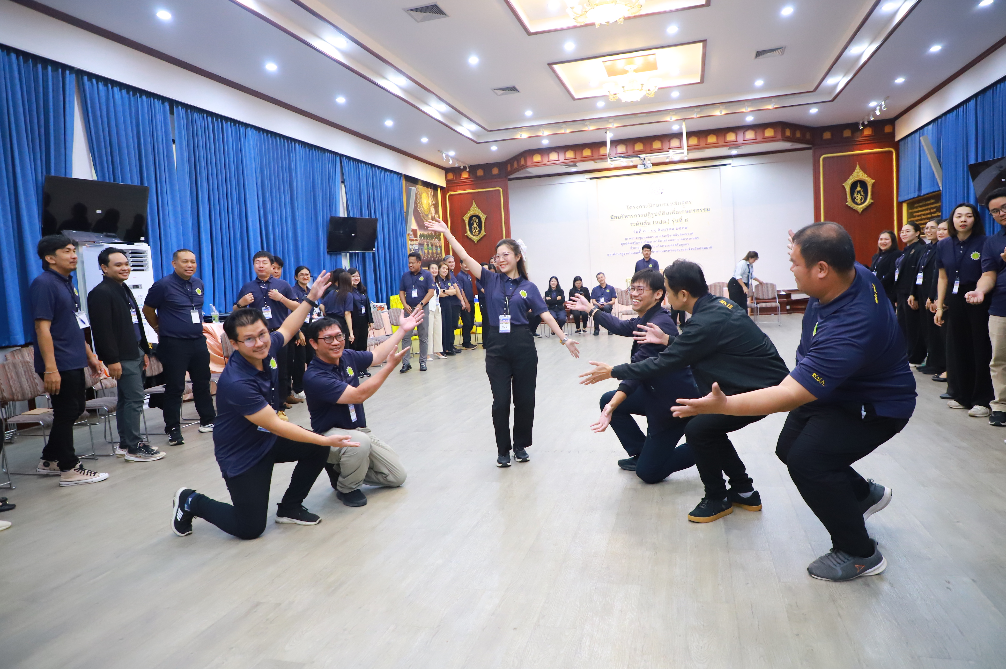 title - ปิดอบรม นปต. รุ่น 8 เร่งสร้างนักบริหารรุ่นใหม่ เสริมทักษะผู้นำ มุ่งยกระดับการทำงานเพื่อเกษตรกร นำเทคโนโลยีขับเคลื่อนงานปฏิรูปที่ดิน